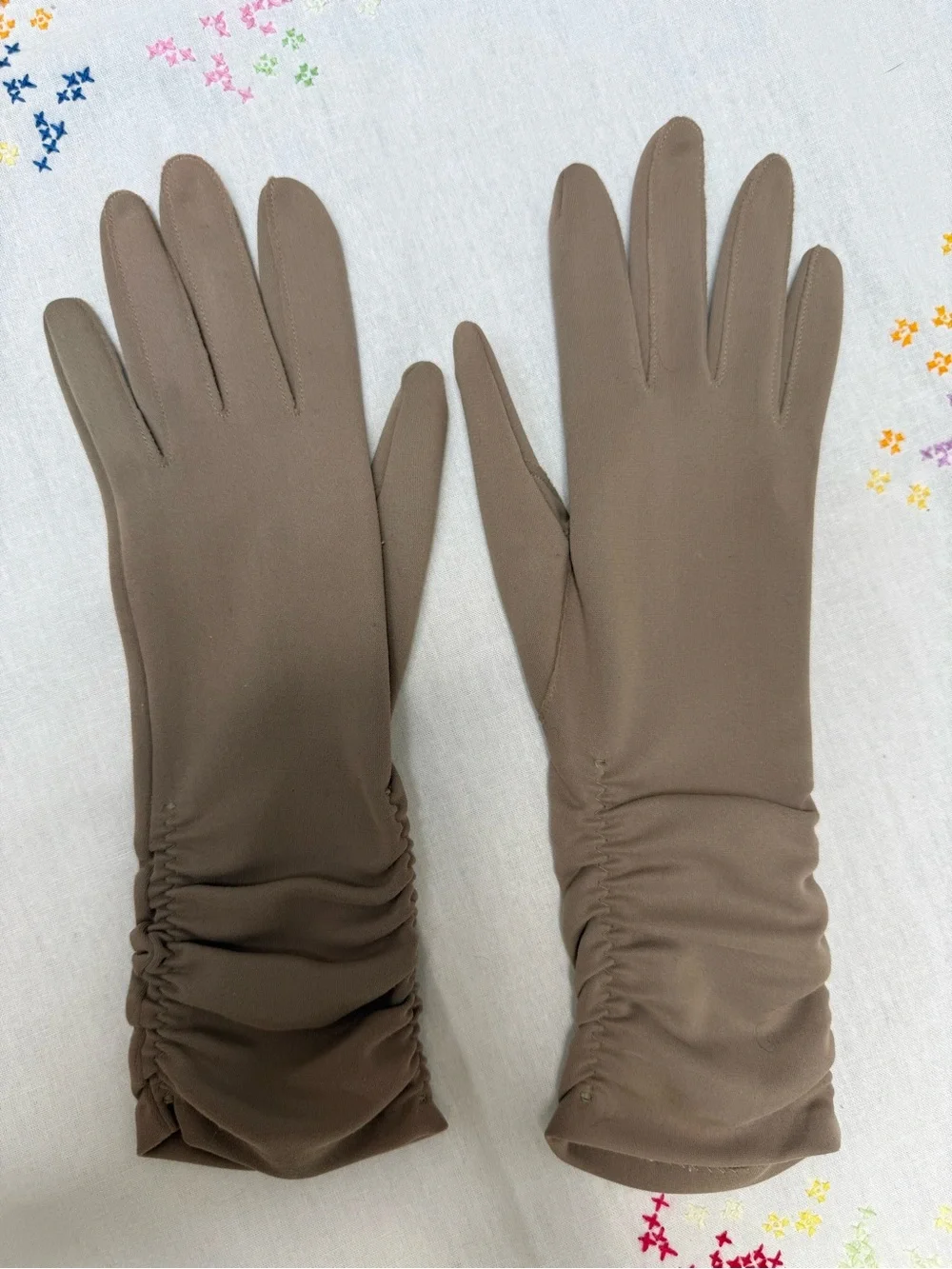 Knit Gloves